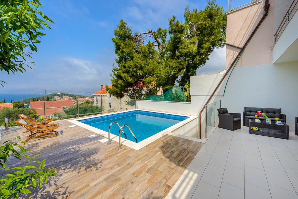 Tandem Apartments With Swimming Pool Cavtat Eksteriør bilde
